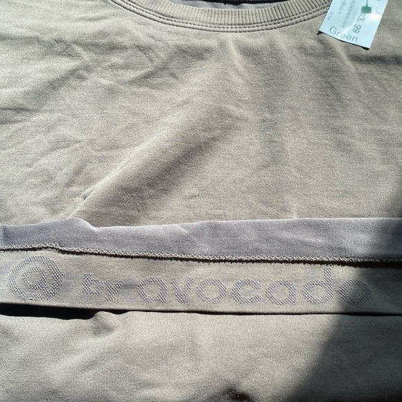 Avocado Brown Athletic Crop Top: Size Large - Picture 7 of 8